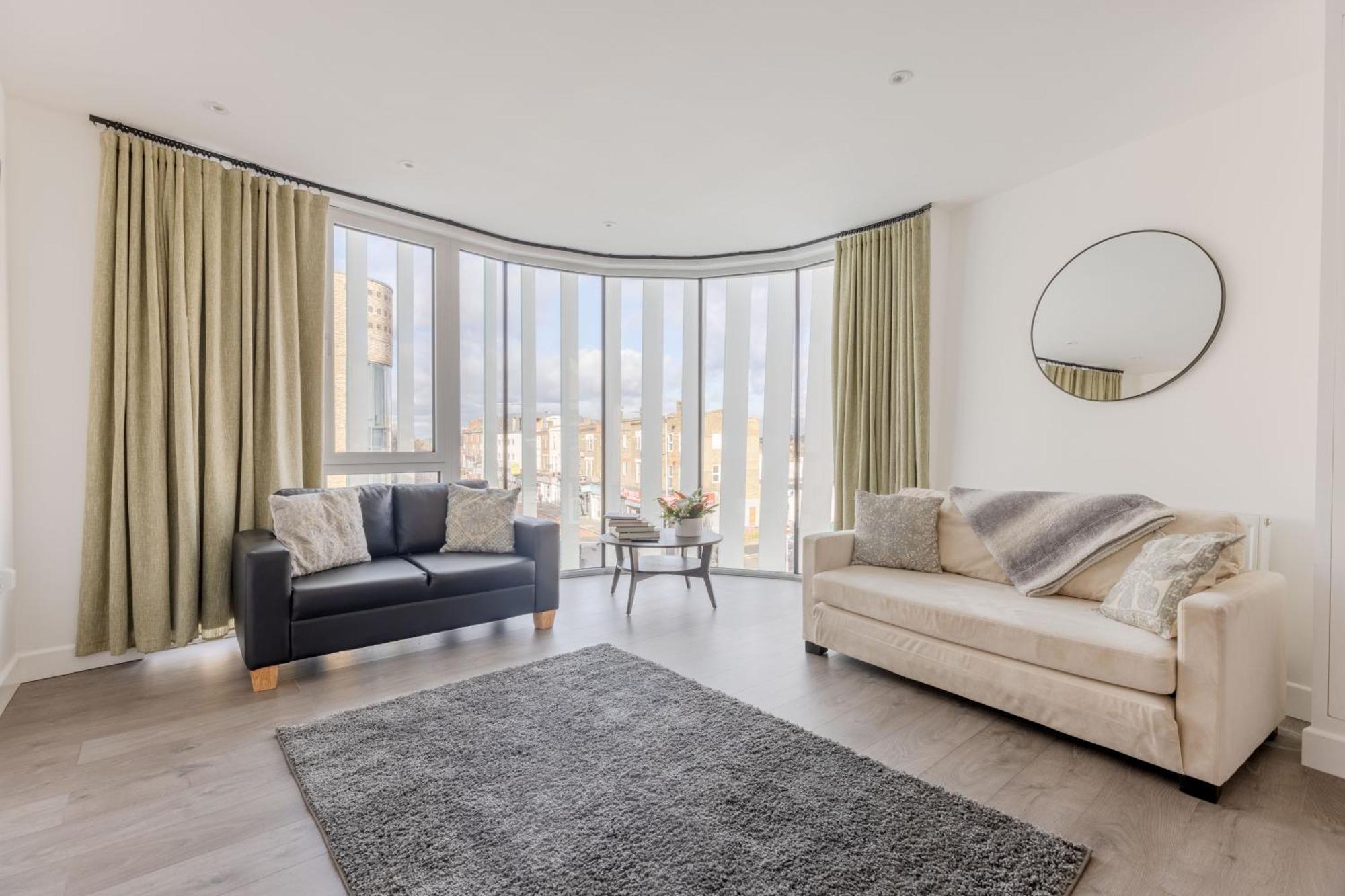 Boutique Vertigo Apartment Central Kingston/London Kingston upon Thames  Ngoại thất bức ảnh